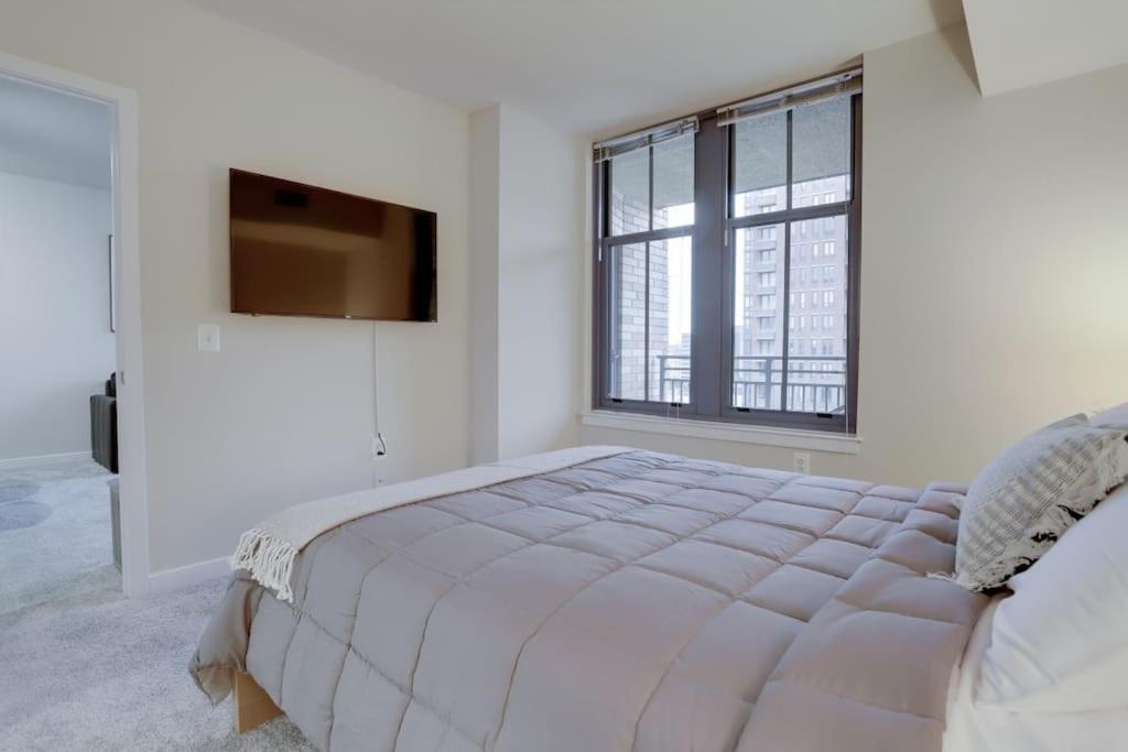 Condo With Gym And Pool In Pentagon City 8Min To Dca Arlington Extérieur photo